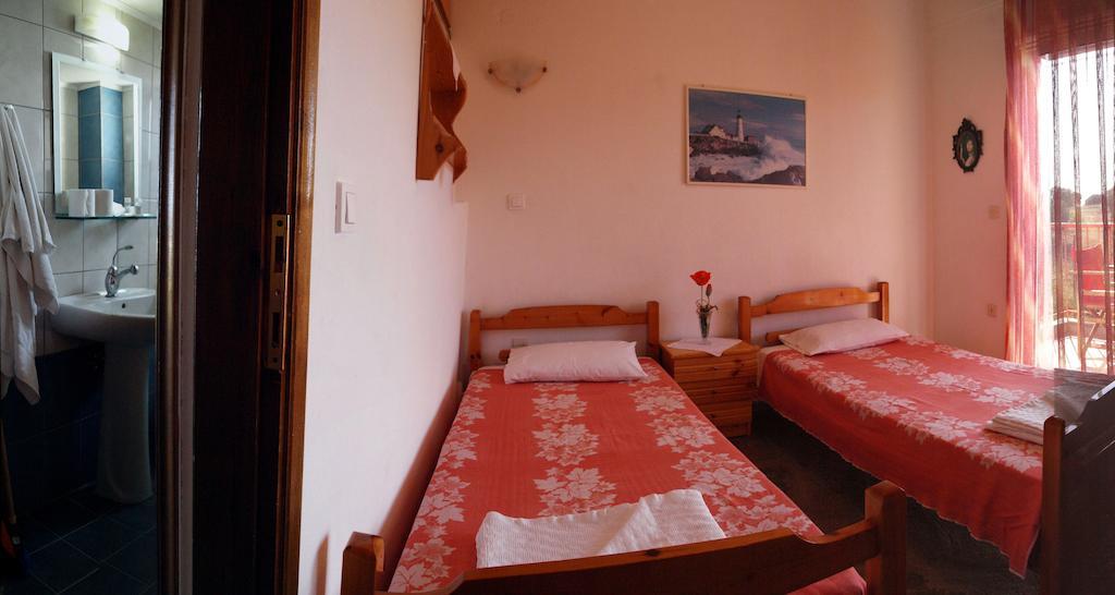 Aris Pension Agia Paraskevi  Kamer foto